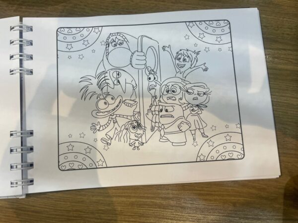 Livro de pintar disney
