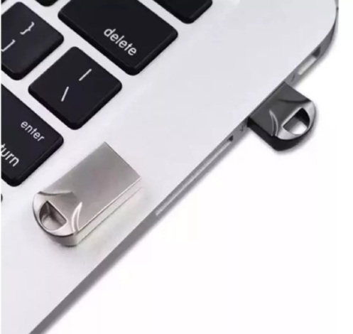 Pendrive Ultra Slim 8GB Mini Chaveiro U8 X-U-4G-K