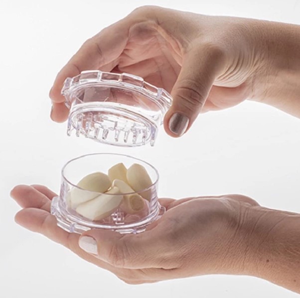 Mini Triturador Manual de Alho SL0377 – Rápido e Prático para sua Cozinha