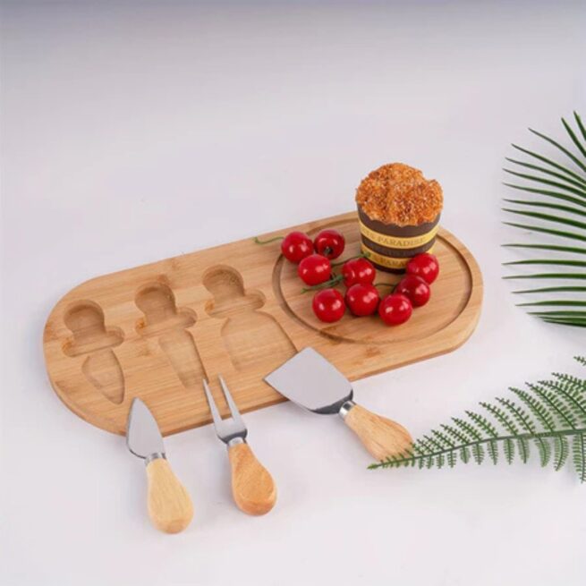 Tábua de Frios com 3 Espátulas – Praticidade e Sofisticação