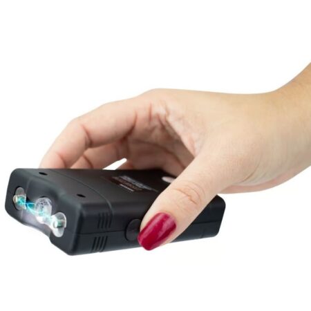 Lanterna Preta Portátil Recarregável com Coldre e Alta Potência