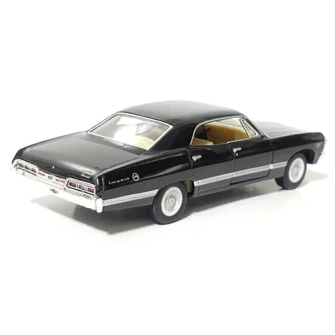 MINIATURA - Impala Carro de Colecionável - Cor Preto